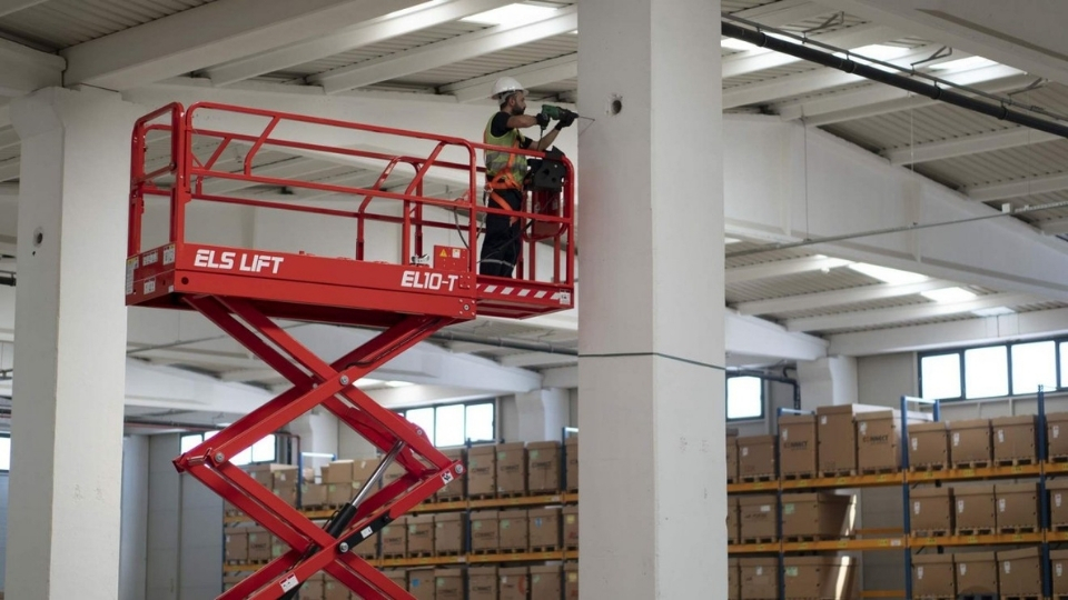 Sarnıç Makaslı Eklemli Manlift, Sarnıç Makaslı Eklemli Manlift Kiralama, Sarnıç Kiralık Makaslı Eklemli Manlift, Sarnıç Makaslı Eklemli Manlift Kiralama Fiyatları